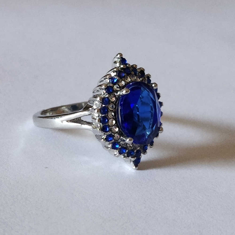 New 925 Silver Oval Cut Blue Sapphire Diamond Ring for Women - Picture 9 of 12